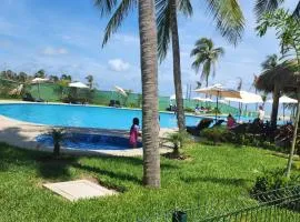 The Acapulco Apartment with Beach Club