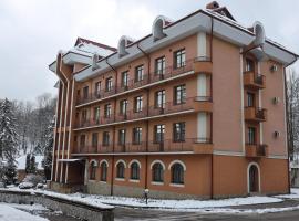 Санаторій Кришталевий Палац 4 корпус, hotel en Truskavets