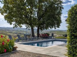 Casa Nizza D'Oro, hotel v destinaci Castelnuovo