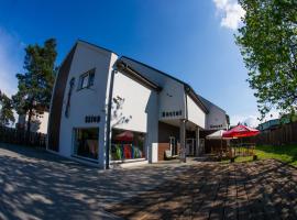 Trafo Base Camp, hotel v destinaci Kroczyce