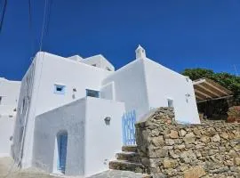 Traditional Village Stone House with Garden - Mykonos