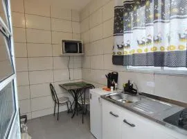 Recanto estrela do mar - Kitnet 01- 8 min da praia