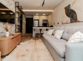 Ap com piscina, ótima localização