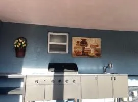 海湾景观休闲独立屋可垂钓靠近达利博物馆