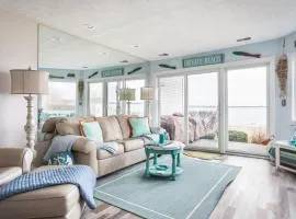 Coastal Serenity 108 Beachfront Condo Near Downtown