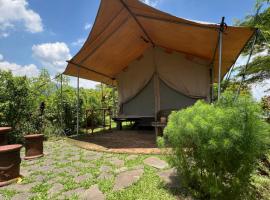 Sitinggil muncul Glamping and Villas, khu glamping ở Muncul