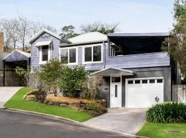 Tranquil Leura 3BDR Unit 3 Minutes to Shops