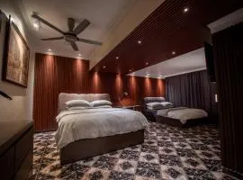 Cozy-SJ-Family Holidays-Work-BBQ-Tea ceremony-Engagement