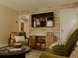 The Atlas - Family-Focused Stay for Every Journey, Hotel in Fargo