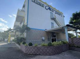 Csm Clark Hotel, hotel que aceita pets em Sampong