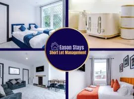 Bright & Spacious 4-Bed Home in Darwen Town by Eason Stays, Perfect for Contractors, Business Travellers & Groups - with Free Parking!