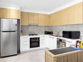 Marina Retreat, hotel in Sandstone Point