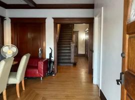 Lovely Home at Westminster, vandrehjem i Westminster