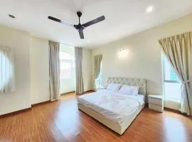 5 min to Ipoh town pasir puteh 6br6bath25 pax