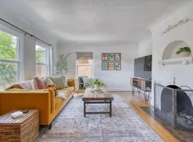 Cozy Boho 1BR - Walk to Shops & Cafes
