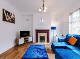 3 BR House By Eason Stays Short Lets & Serviced Accommodation Preston Free Parking