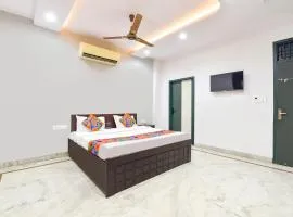 FabHotel Supreme Stay