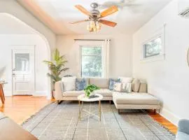 Stay Portland - The Garden Cottage on Garfield - 91 WalkScore