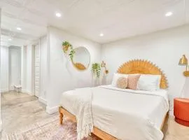 Stay Portland - Budget-Friendly Basement Hideaway - 91 WalkScore
