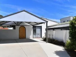 Seabreeze Villa