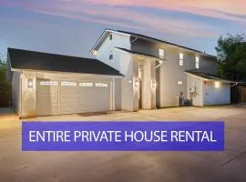 Entire Private 3BR - 2Bth w Yard, Parking, King Bed, Hot Tub