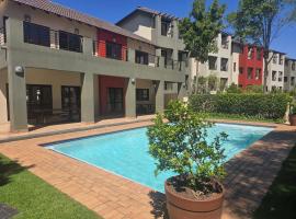 Stylish Bachelor Pad in the Heart of Fourways, hotel i Sandton