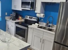 Work & Lake Guest house at Airport