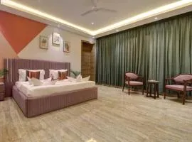 Villa Rouz by DanCenter