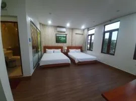 Luxury Airport Hotel & Spa