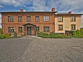 Hotel Restauracja Pod Parowozem, hotel di Ostrowiec Świętokrzyski