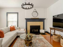 Stay Portland - Spacious Restored Craftsmen - Craft Beer & Coffee, holiday home in Portland
