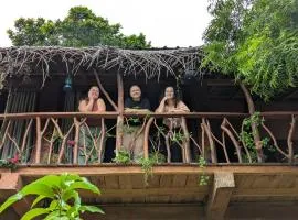 Sigiriya Rock View Tree house
