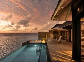 Sun Siyam Iru Fushi with Free Transfer