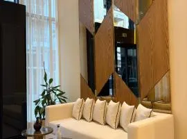 Dally Apart Hotel