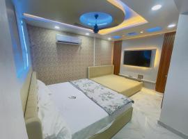 Radhika 1 BHK Home Stay Apartment, hotel en Vrindāvan