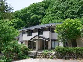 BROOK COTTAGE MINAKAMI