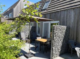 Strand 104, hotel in Hollum