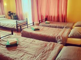 Family or Friends Room, hostel em Cluj-Napoca