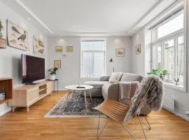 NEW - Sander's Polar Escape- Downtown