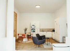 La Terrasse des Guillemins by WelcHome