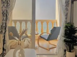 Bel Air -- Sea View Studio