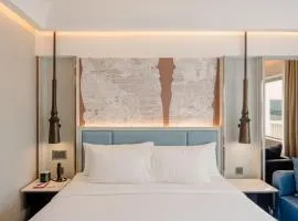 Ramada Plaza by Wyndham Bangkok Menam Riverside