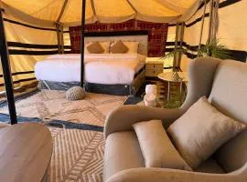Sand Oasis camp