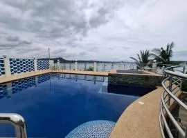 Mountain Meets The Sea Hidden Resort