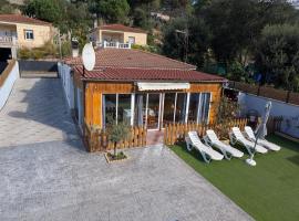 Casa M&D, hotel v destinaci Lloret de Mar