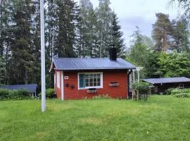 Three cozy cottages, sauna and hot tub