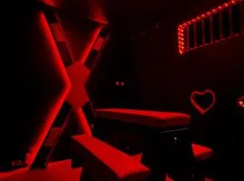 Love Room Les secrets interdits