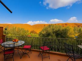 DAR moha Dades, hotel in Aït Ougliff