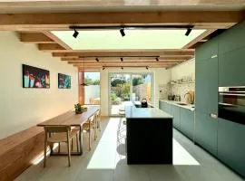 Secluded 2-bed and garden