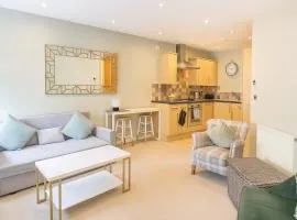 Lady Peckett's Yard - Free Parking - Central Apt